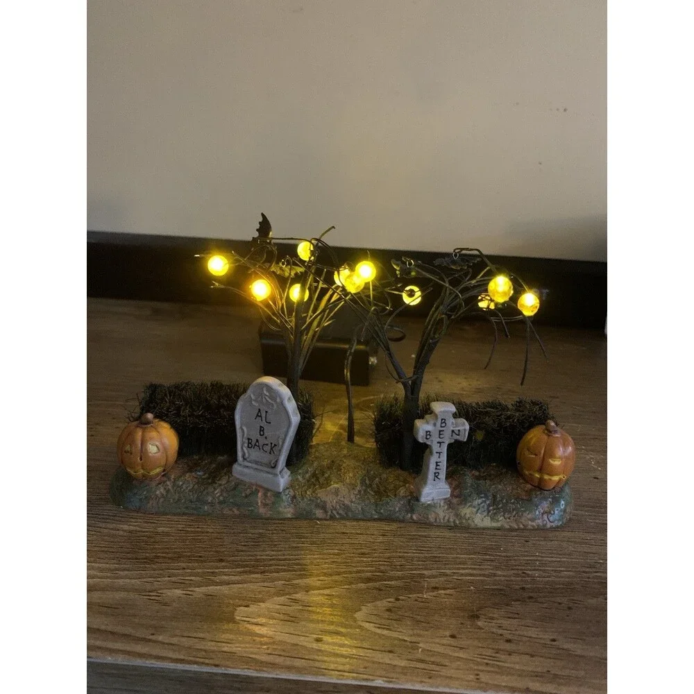 Dept 56 Halloween Jack O Lantern Yard 4038883 Front Pumpkin Lights Tombstones